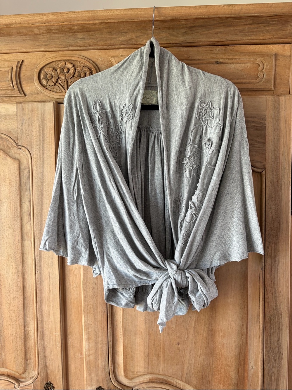Deletta vintage Anthropologie Gray Women's Tie-Front Cardigan Sweater